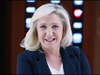 Marine Le Pen est-elle toujours célibataire ? Elle annonce un grand "changement" !