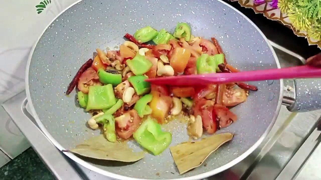 बिना प्याज बिना लहसुन के होटल जैसा मटर पनीर बनाए अब घर पर सब खाते ही तारीफ करेगे Matar Paneer Recipe