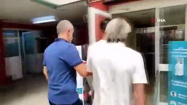 Ils ont poignardé le vieil homme au cœur pour ne pas lui avoir donné d'alcool à crédit, les accusés devant le juge