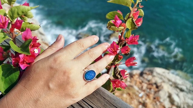 Silver Messenger of Glory - Mood Ring - AAA Crystal Quartz - Sterling Silver 925 - Color Changes - Video 1