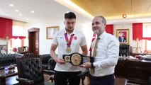 Dünya şampiyonu Ahmet Talha Kacur'un hedefi olimpiyatlarda altın madalya kazanmak