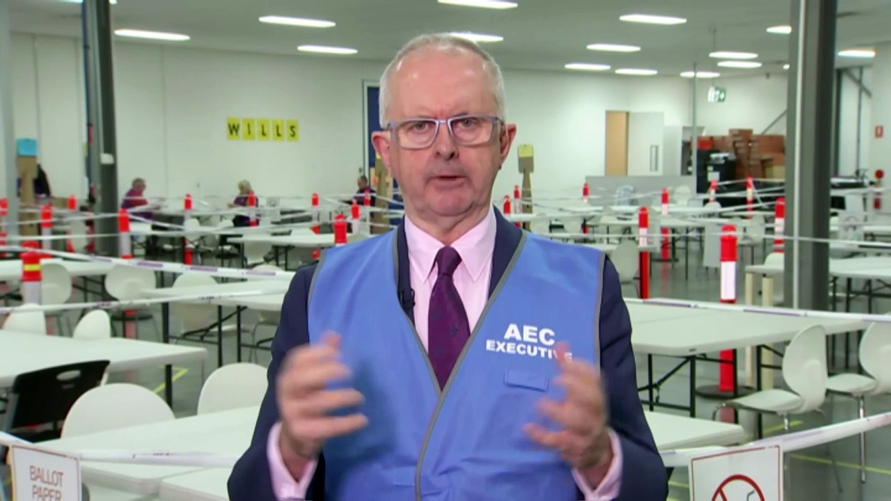 Early voting electoral staff facing aggression at referendum polling booths