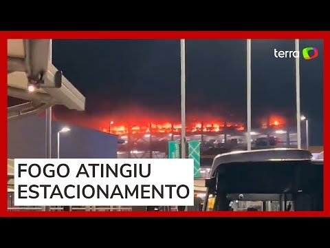 Incêndio atinge aeroporto de Londres e voos são suspensos