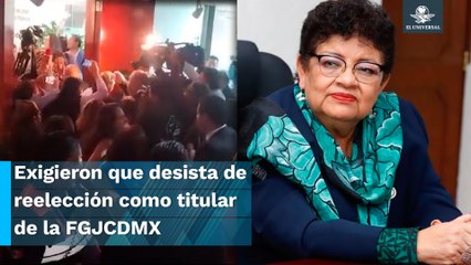 Víctimas de violencia increpan a Ernestina Godoy en el Senado de la República