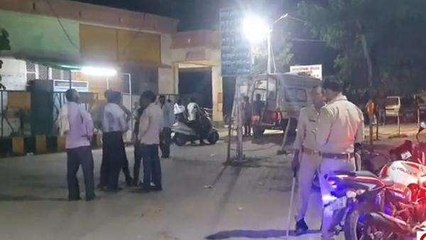 इटावा: सड़क हादसे में पिता पुत्र की हुई मौत, तीन लोग हुए घायल