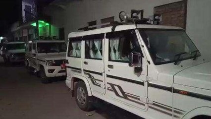 छतरपुर: अवैध पटाखों के गौदाम पर प्रशासन का छापा, लाखों रूपये के पटाखे जब्त