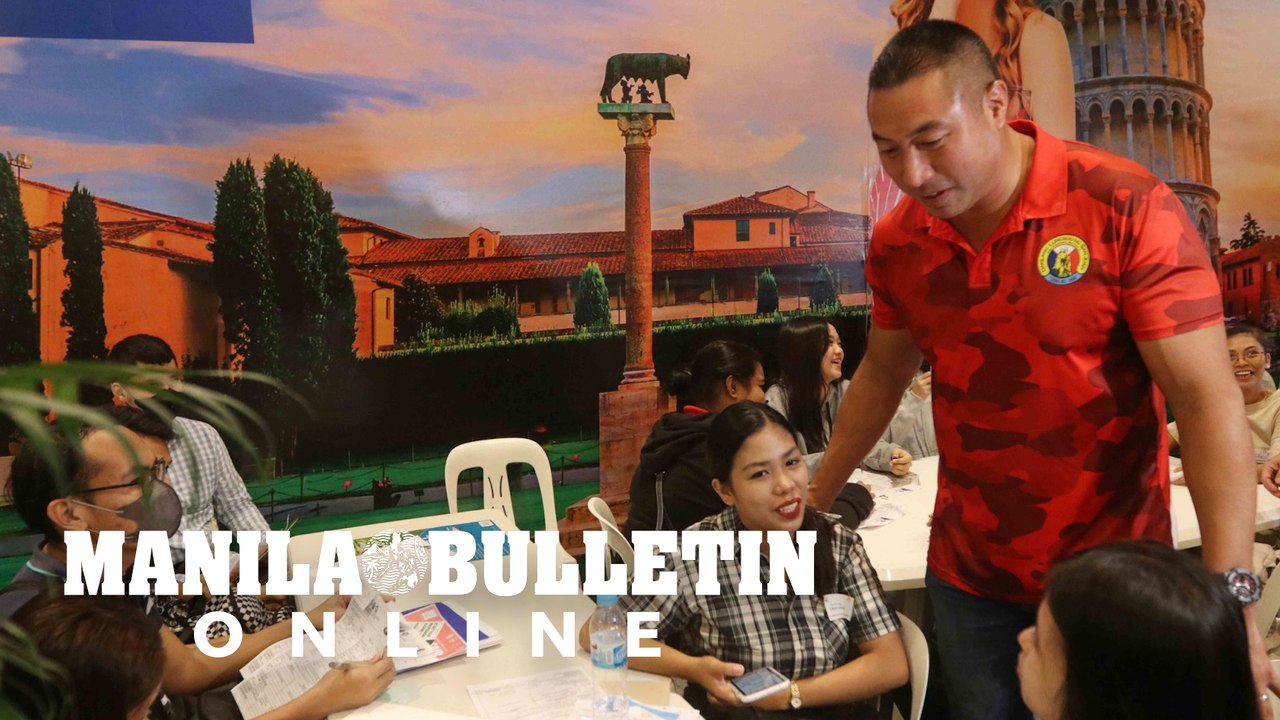 Mayor Zamora leads Mega Job Fair opening at Greenhills Mall in San Juan