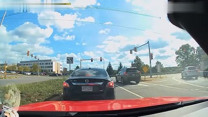 Idiots in cars #173 Latest car crashes caught on camera