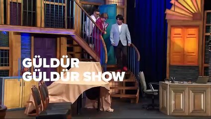 CHP'deki 'değişim' tartışmaları Güldür Güldür'de skeç oldu!