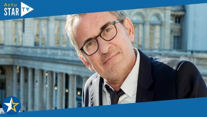 Christophe Dechavanne se confie sur sa carrière : « Je m’en suis pris plein la tronche »