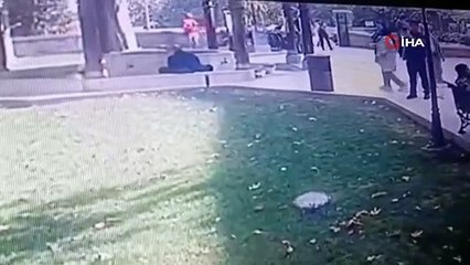 Görüntüler Bursa'dan... Abdest alırken cüzdanını çaldılar