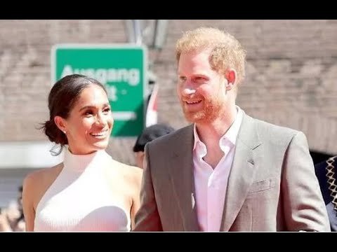 Meghan ha detto alla tata solo che sarebbero andati in Canada una volta che l'aereo fosse decollato