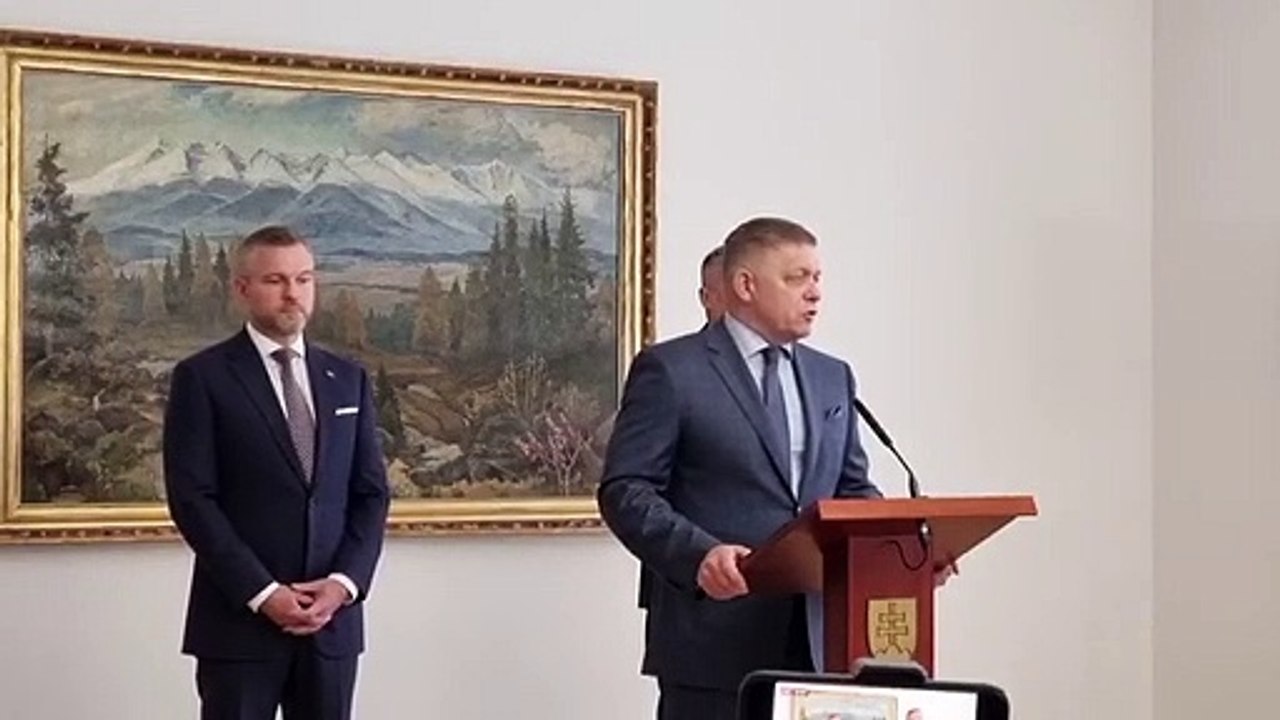 ZÁZNAM: Smer-SD, Hlas-SD, SNS podpísali memorandum, rozdelili si rezorty