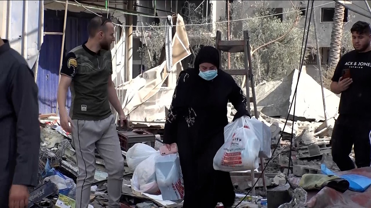 أضرار كبيرة خلفها القصف الإسرائيلي لحي الكرامة بغزة
