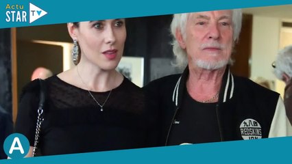 Hugues Aufray s'est marié à 94 ans avec Murielle, 49 ans  la raison de sa noce tardive expliquée sa