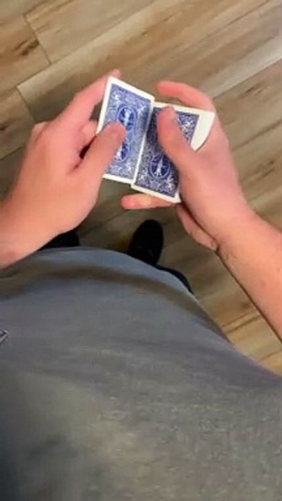 Playing Card Magic | Magic Tricks | Magic Bucket | Gianni Palumbo Magic Tricks #magician #cardmagic