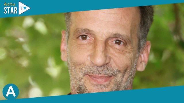 Accident de moto de Mathieu Kassovitz apparition remarquée de l'acteur en fauteuil roulant, et une