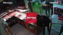 Kasaya dalan hırsıza börek tepsisi ile vurdu