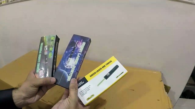 Unboxing and Review of Green Laser Pointer Party Pen Disco Light