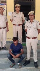 नशे के अवैध कारोबार पर पुलिस ने कसा शिकंजा