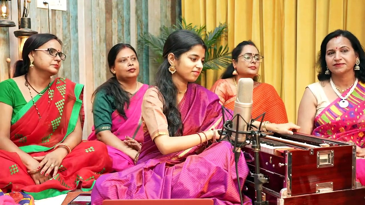 देल कमल कर पल्लव आमक पल्लव हे (राम सीता विवाह गीत) - मैथिली ठाकुर