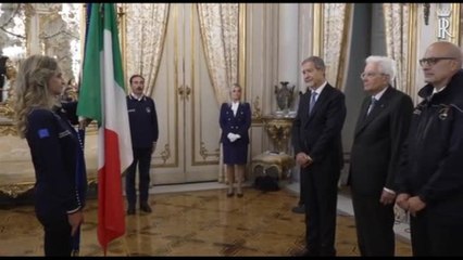 Covid, Mattarella consegna medaglia al valore alla Protezione Civile
