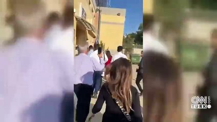 İngiliz bakanın İsrail'deki panik anı! Siren seslerini duyması üzerine sığınağa böyle koştu