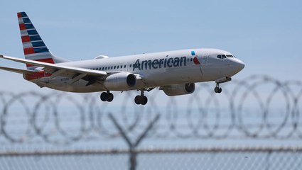 U.S. Airlines Suspend Flights, Issue Waivers Amid Israel Conflict
