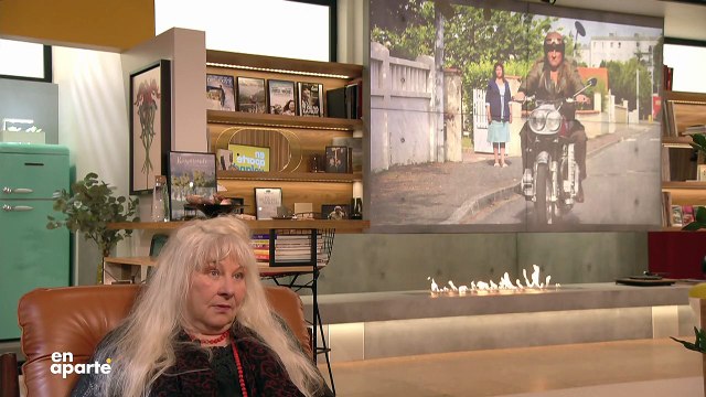 Yolande Moreau évoque son cancer du sein dans l'émission En aparté