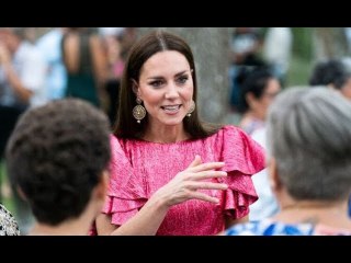 Meghan Markle fans fume at 'DupliKate' as Duchess accused of 'copying' on tour