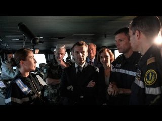 Emmanuel Macron annonce un futur porte-avion à propulsion nucléaire