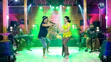 Ngidam Jemblem-Niken Salindry Feat Samirin [Official Music Video]