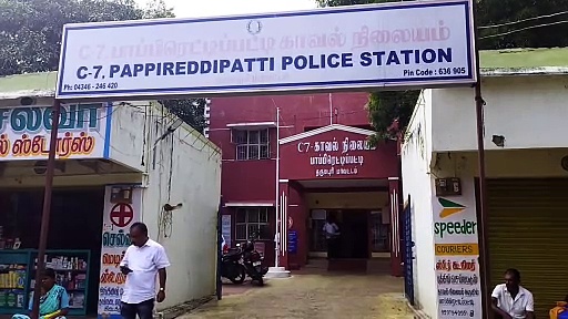 பாப்பிரெட்டிப்பட்டி அருகே சாராயம் காய்ச்சிய 3 பேர் கைது; 300 லிட்டர் ஊறல் அழிப்பு, 15 லிட்டர் சாரயம் பறிமுதல்