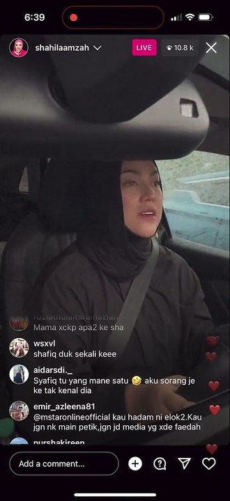 sayang on X- -context tambahan pasal rumah ( live syafiq adik shila amzah yg lempang dia )- Menurut live ni (betulkan kalau salah)- Nd lala beli rumah atas nama shila, dah habis bayar guna duit show shila amzah, tapi shila takleh jual se