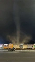 Marina Beach: मरीना समुद्र तट पर रेत के बवंडर देखकर लोग हुए हैरान