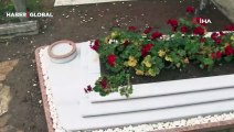 Sezai Karakoç’un kabrine mezar taşı yerleştirildi