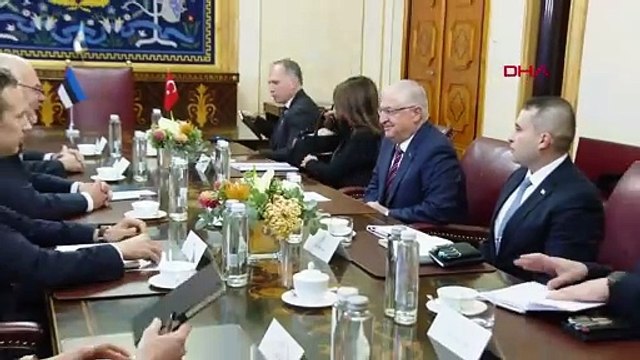 Le ministre de la Défense nationale Yaşar Güler a effectué une visite officielle en Estonie