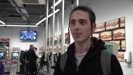 Passengers arriving in UK from Israel describe moment Hamas rockets started landing