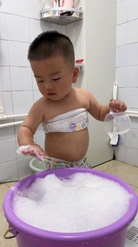 Baby Taking Bath | Baby Funny Reactions In The Bathroom | Babies Funny Moments | Cute Babies #funny #baby #babies #beautiful #cutebabies #fun #love