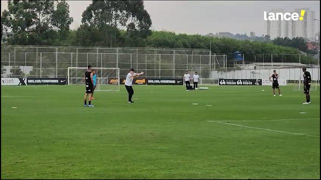 Renato Augusto não treina com o grupo, e Mano esboça escalação titular do Corinthians