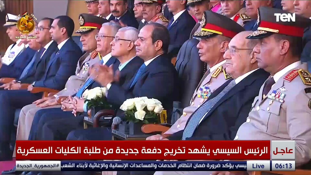 مصر لا تنسى دعم الأشقاء.. الرئيس يشهد عرض أعلام الدول العربية التي شاركت مصر حرب أكتوبر 1973