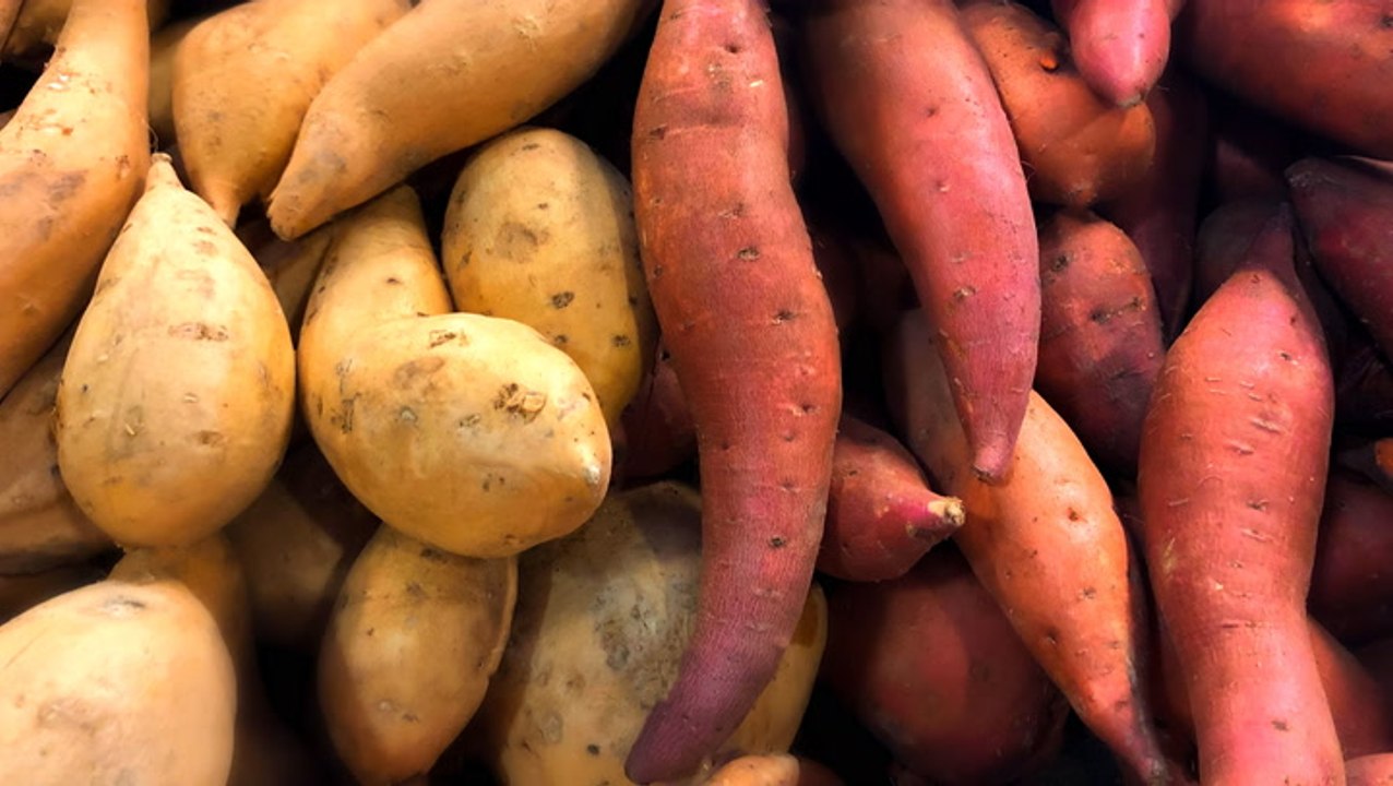 Yes, There Is a Difference Between Yams and Sweet Potatoes—Here's How to Tell Your Tubers Apart
