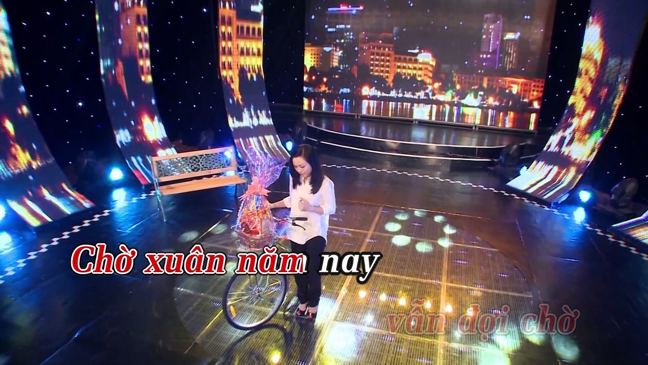 LK Giao thua xa xu - Que toi - Hoang Chau & Son Ngoc Minh
