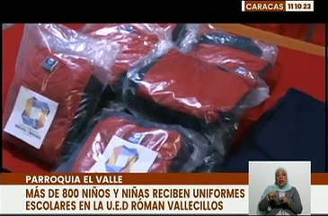 Gobierno Nacional hace entrega de más de 800 uniformes en la U.E.D. Román Vallecillos