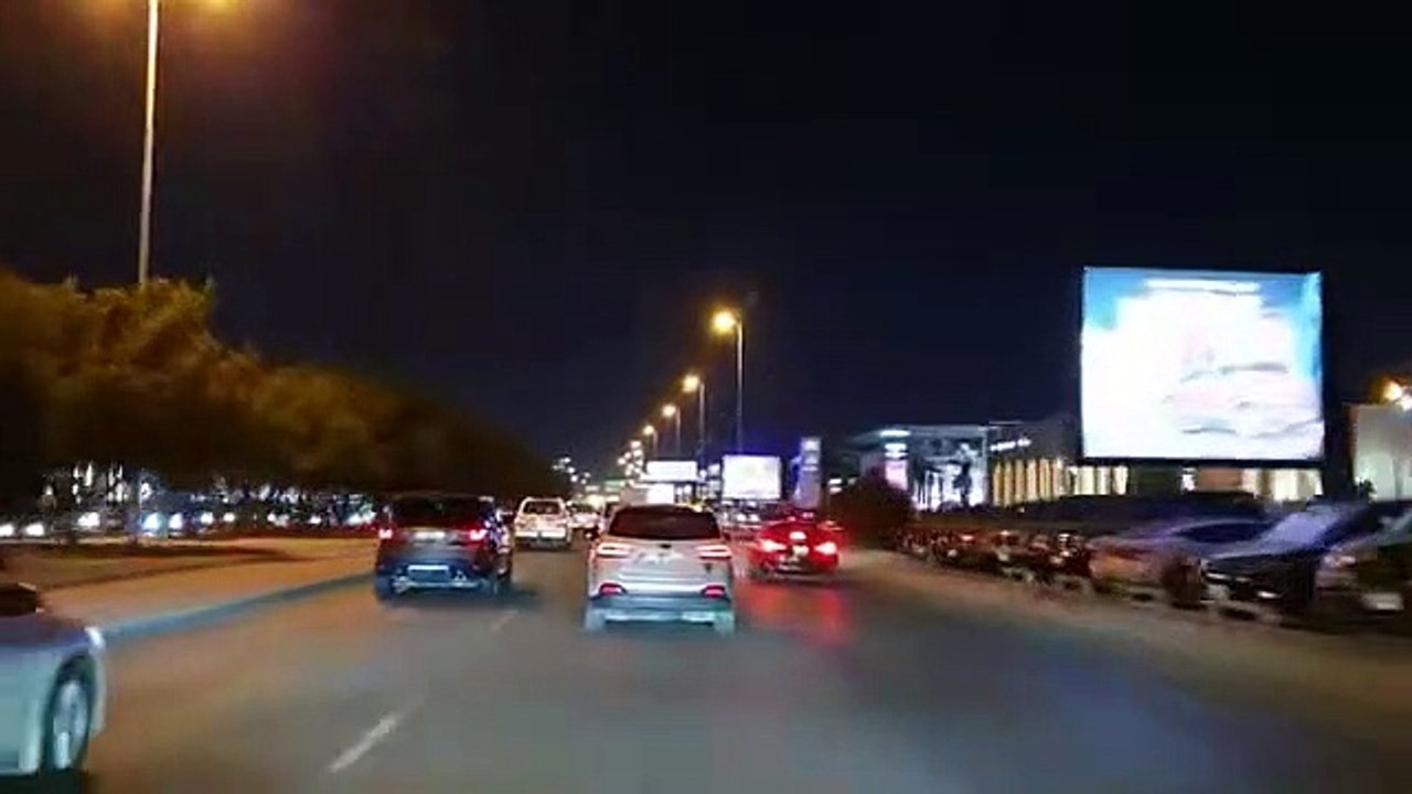1181 - قصة ذات الشعر الأبيض !! سوالف طريق