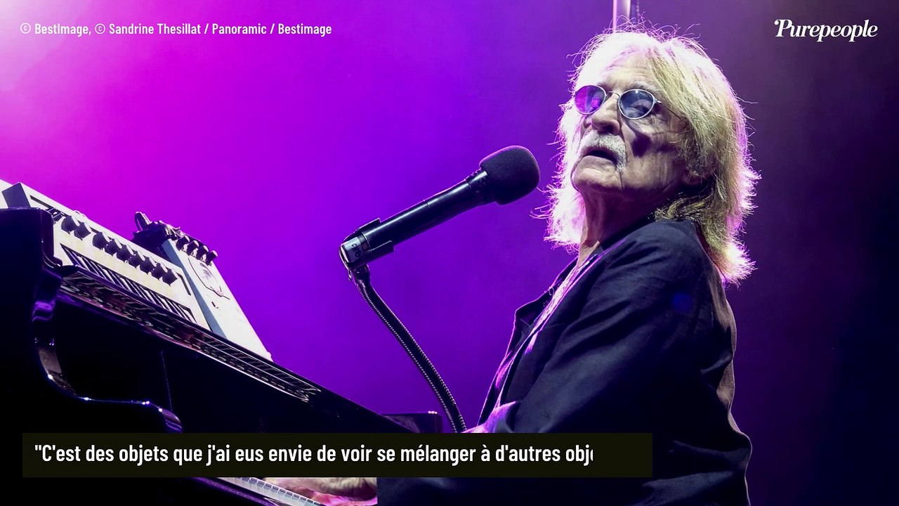 Christophe : L'intérieur de son appartement dévoilé, la décoration improbable de son "antre"