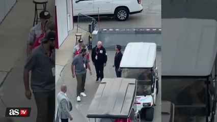 VIDEO: Taylor Swift's evening at TNF
