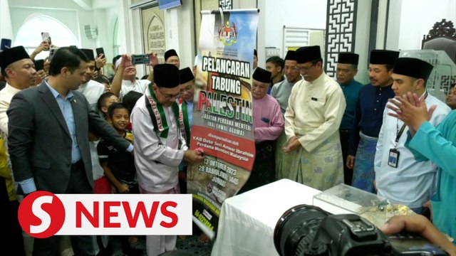 PM in high spirits ahead of Budget tabling