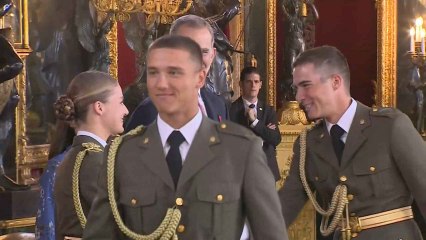 La princesa saluda en el Palacio a sus compañeros de la AGM de Zaragoza