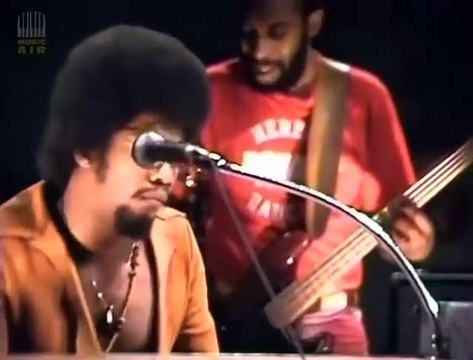 Herbie Hancock & The Headhunters - Sly (Part 1) (1974)